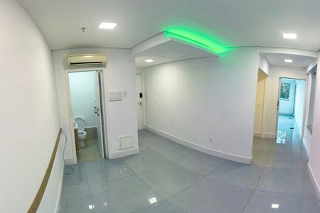 Sala de kitnet/studio para alugar com 2 quartos, 84m² em Vila Andrade, São Paulo