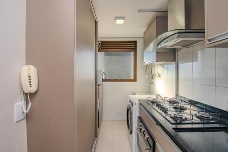 Apartamento à venda com 74m², 2 quartos e 1 vaga Apartamento à venda com 74m², 2 quartos e 1 vagaCozinha e Área de Serviço