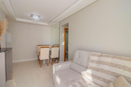 Sala de apartamento para alugar com 2 quartos, 74m² em Santa Maria Goretti, Porto Alegre