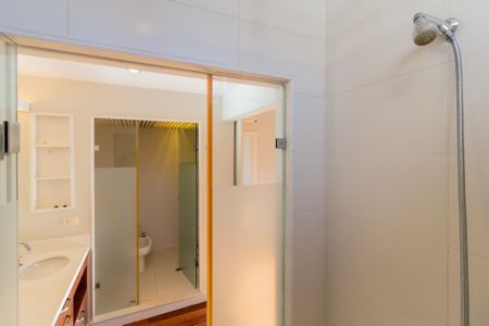 Apartamento à venda com 168m², 4 quartos e 2 vagas Apartamento à venda com 168m², 4 quartos e 2 vagasSuíte 2
