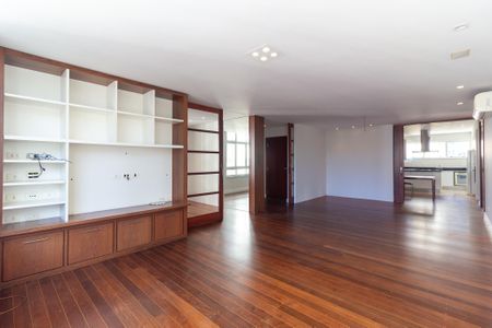 Sala de apartamento à venda com 4 quartos, 168m² em Cerqueira César, São Paulo