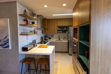 Cozinha de apartamento à venda com 3 quartos, 87m² em Vila da Serra, Nova Lima