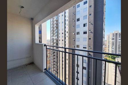 Apartamento à venda com 42m², 2 quartos e sem vaga Apartamento à venda com 42m², 2 quartos e sem vagaVaranda e Área de serviço