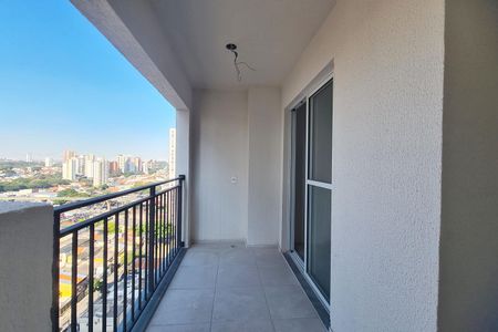 Apartamento à venda com 42m², 2 quartos e sem vaga Apartamento à venda com 42m², 2 quartos e sem vagaVaranda e Área de serviço