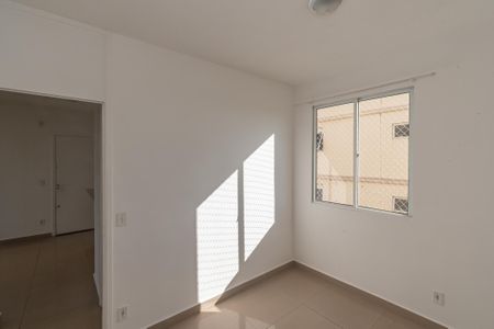 Apartamento à venda com 43m², 2 quartos e 1 vaga Apartamento à venda com 43m², 2 quartos e 1 vagaQuarto 1