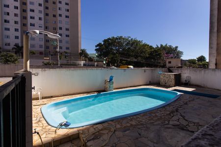 Apartamento para alugar com 50m², 3 quartos e 1 vaga Apartamento para alugar com 50m², 3 quartos e 1 vagaÁrea comum - Piscina