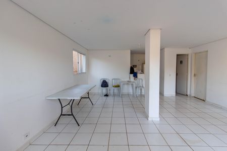 Apartamento para alugar com 50m², 3 quartos e 1 vaga Apartamento para alugar com 50m², 3 quartos e 1 vagaÁrea comum - Salão de festas