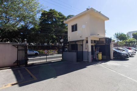 Apartamento para alugar com 50m², 3 quartos e 1 vaga Apartamento para alugar com 50m², 3 quartos e 1 vagaFachada e portaria