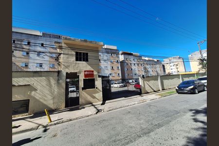 Apartamento para alugar com 50m², 3 quartos e 1 vaga Apartamento para alugar com 50m², 3 quartos e 1 vagaFachada e portaria