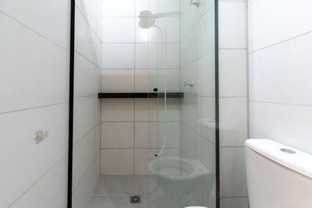 Banheiro da Suíte de apartamento para alugar com 1 quarto, 27m² em Jardim Oriental, São Paulo