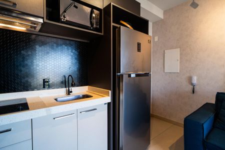Studio para alugar com 33m², 1 quarto e 1 vaga Studio para alugar com 33m², 1 quarto e 1 vagaCozinha