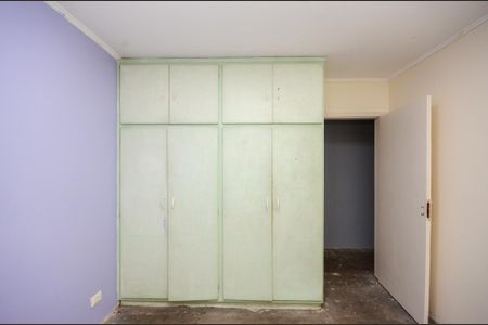 Casa à venda com 410m², 4 quartos e 2 vagasQuarto 2
