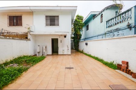 Casa à venda com 410m², 4 quartos e 2 vagasÁrea externa