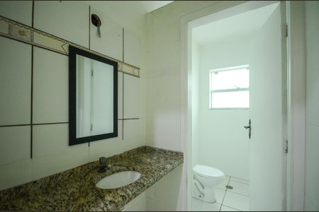 Casa à venda com 410m², 4 quartos e 2 vagasBanheiro