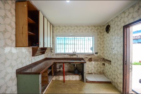 Casa à venda com 410m², 4 quartos e 2 vagasCozinha
