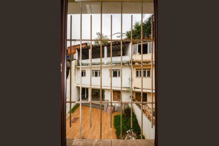Casa à venda com 410m², 4 quartos e 2 vagasQuarto 1 - Janela