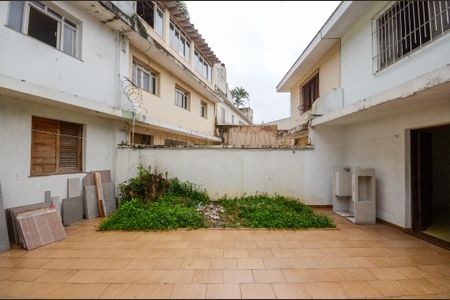 Casa à venda com 410m², 4 quartos e 2 vagasÁrea externa