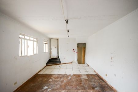 Casa à venda com 410m², 4 quartos e 2 vagasEdícula / Salão