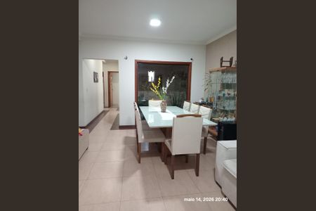 Sala de Jantar de casa para alugar com 2 quartos, 144m² em Jardim Sao Carlos, Sorocaba