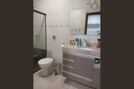 Casa para alugar com 144m², 2 quartos e 4 vagas Casa para alugar com 144m², 2 quartos e 4 vagasBanheiro