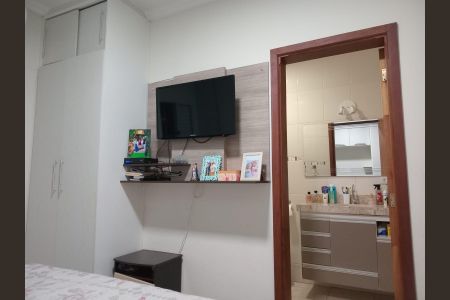 Casa para alugar com 144m², 2 quartos e 4 vagas Casa para alugar com 144m², 2 quartos e 4 vagasQuarto