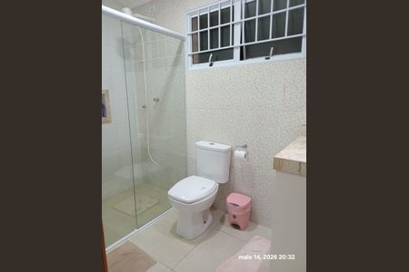 Casa para alugar com 144m², 2 quartos e 4 vagas Casa para alugar com 144m², 2 quartos e 4 vagasBanheiro