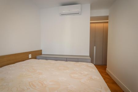Apartamento à venda com 92m², 2 quartos e 1 vaga Apartamento à venda com 92m², 2 quartos e 1 vagaSuite 2