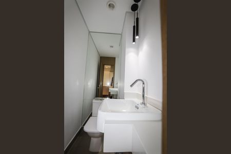 Apartamento à venda com 92m², 2 quartos e 1 vaga Apartamento à venda com 92m², 2 quartos e 1 vagaLavabo