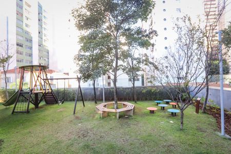 Apartamento à venda com 92m², 2 quartos e 1 vaga Apartamento à venda com 92m², 2 quartos e 1 vagaÁrea comum - Playground