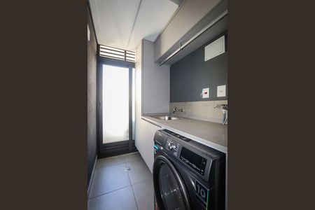 Apartamento à venda com 92m², 2 quartos e 1 vaga Apartamento à venda com 92m², 2 quartos e 1 vagaÁrea de Serviço