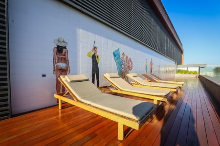 Apartamento à venda com 92m², 2 quartos e 1 vaga Apartamento à venda com 92m², 2 quartos e 1 vagaÁrea comum - Piscina