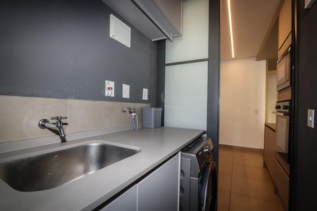 Apartamento à venda com 92m², 2 quartos e 1 vaga Apartamento à venda com 92m², 2 quartos e 1 vagaÁrea de Serviço