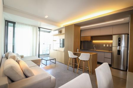 Apartamento à venda com 92m², 2 quartos e 1 vaga Apartamento à venda com 92m², 2 quartos e 1 vagaSala