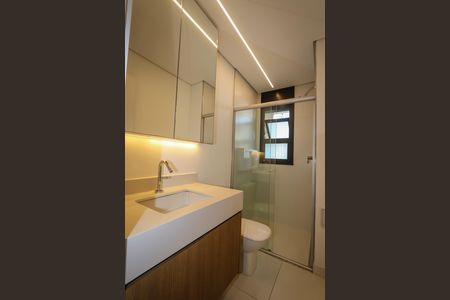 Apartamento à venda com 92m², 2 quartos e 1 vaga Apartamento à venda com 92m², 2 quartos e 1 vagaBanheiro da Suíte