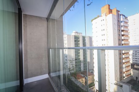 Apartamento à venda com 92m², 2 quartos e 1 vaga Apartamento à venda com 92m², 2 quartos e 1 vagaVaranda