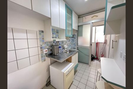 Apartamento para alugar com 50m², 2 quartos e 1 vaga Apartamento para alugar com 50m², 2 quartos e 1 vagaCozinha