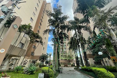 Apartamento à venda com 65m², 2 quartos e 2 vagas Apartamento à venda com 65m², 2 quartos e 2 vagasFachada