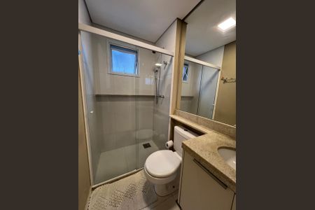 Banheiro de apartamento à venda com 2 quartos, 67m² em Taquaral, Campinas