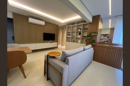 Sala de apartamento à venda com 2 quartos, 67m² em Taquaral, Campinas