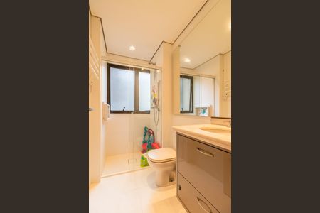 Apartamento para alugar com 177m², 4 quartos e 3 vagas