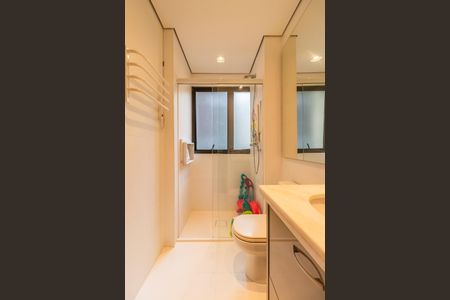 Apartamento para alugar com 177m², 4 quartos e 3 vagas