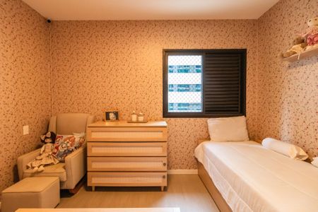Apartamento para alugar com 177m², 4 quartos e 3 vagas