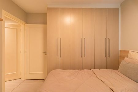 Apartamento para alugar com 177m², 4 quartos e 3 vagas