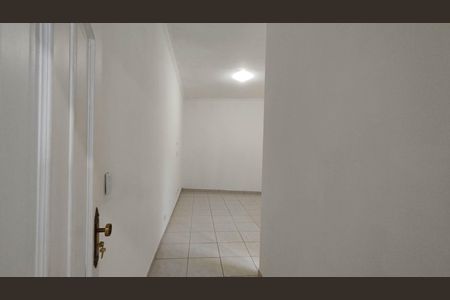 Casa para alugar com 110m², 2 quartos e 3 vagasSuíte