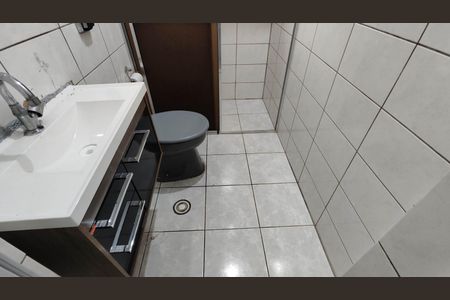 Casa para alugar com 110m², 2 quartos e 3 vagasBanheiro Social