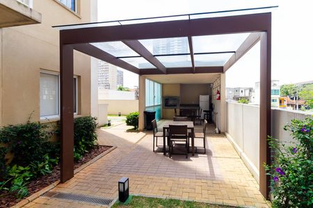 Apartamento para alugar com 36m², 2 quartos e sem vagaÁrea comum - Churrasqueira