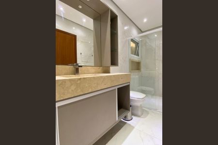 Casa para alugar com 180m², 3 quartos e 1 vaga Casa para alugar com 180m², 3 quartos e 1 vagaBanheiro 3