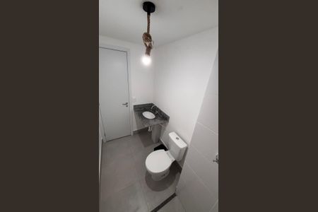 Apartamento à venda com 42m², 2 quartos e sem vaga Apartamento à venda com 42m², 2 quartos e sem vagaBanheiro