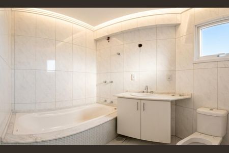 Banheiro 4 de casa de condomínio para alugar com 3 quartos, 219m² em Neópolis, Gravataí