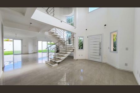 Sala de casa de condomínio para alugar com 3 quartos, 219m² em Neópolis, Gravataí
